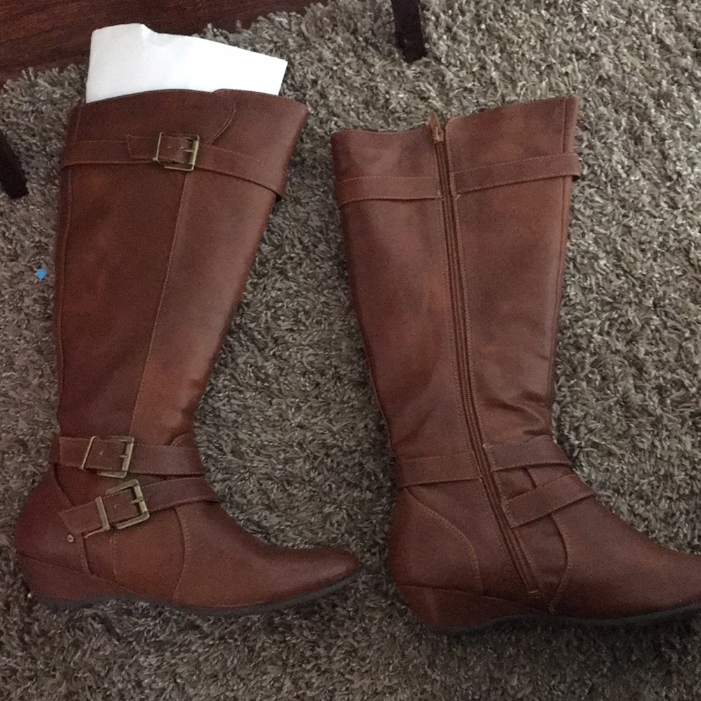SHi boots